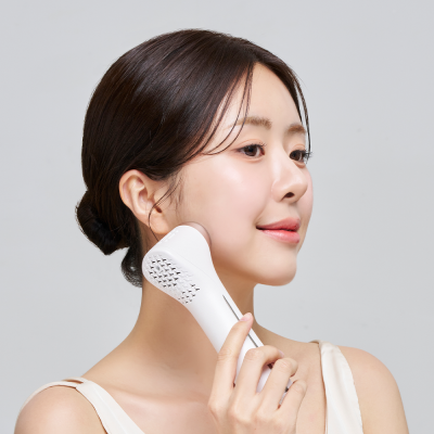 REEVAA SE - 6-in-1 Ultrasonic, Galvanic & EMS Massager, Skin Care Device for Face & Body with Hot & Cool Function(K-beauty device developed and manufactured in South Korea)
